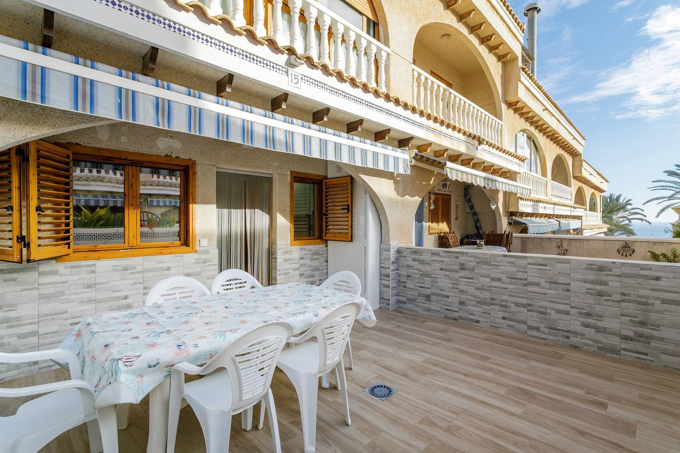 Maison de vacances « Los Arenales Al Sol » avec vue sur la mer, Wi-Fi et climatisation in Los Arenales del Sol, Elche