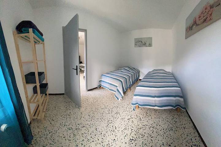 Gîte pour 4 personnes, avec piscine à Crestet - 3