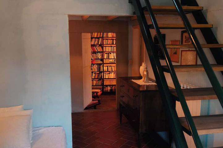 Casa di Fattoria a Caiano - Relax tra libri natura e piscina Firenze a 40 minuti in Londa, Firenze province