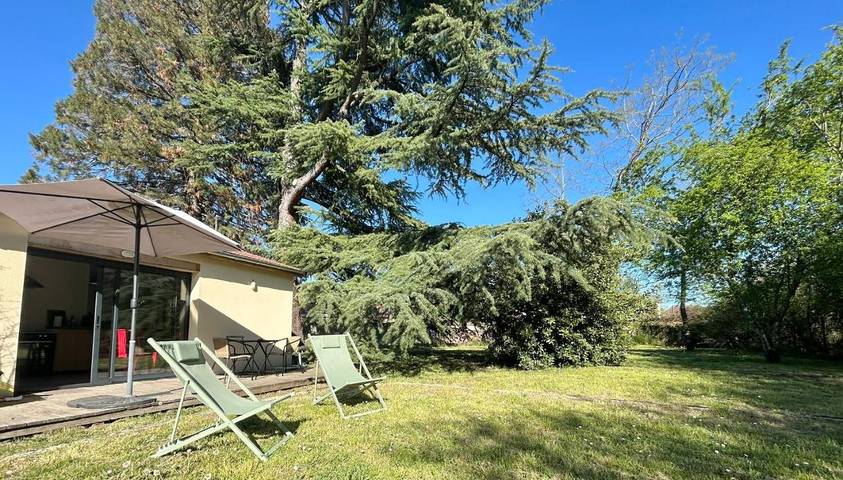 Appartement de vacances pour 3 personnes, avec jardin et terrasse, animaux acceptés