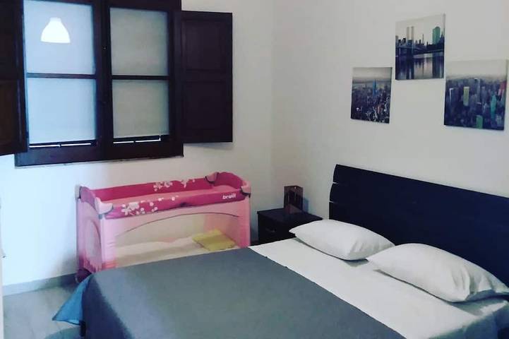 Appartamento intero, Il Cortiletto casa vacanze in Castelbuono, Provincia di Palermo