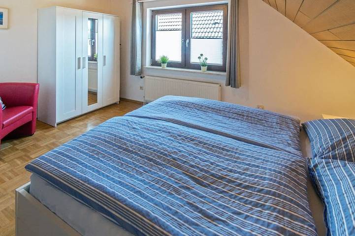 Ganze Wohnung, Große Ferienwohnung im Herzen von Ostfriesland Nordsee Inseln Meer in Berumbur, Norden und Umgebung
