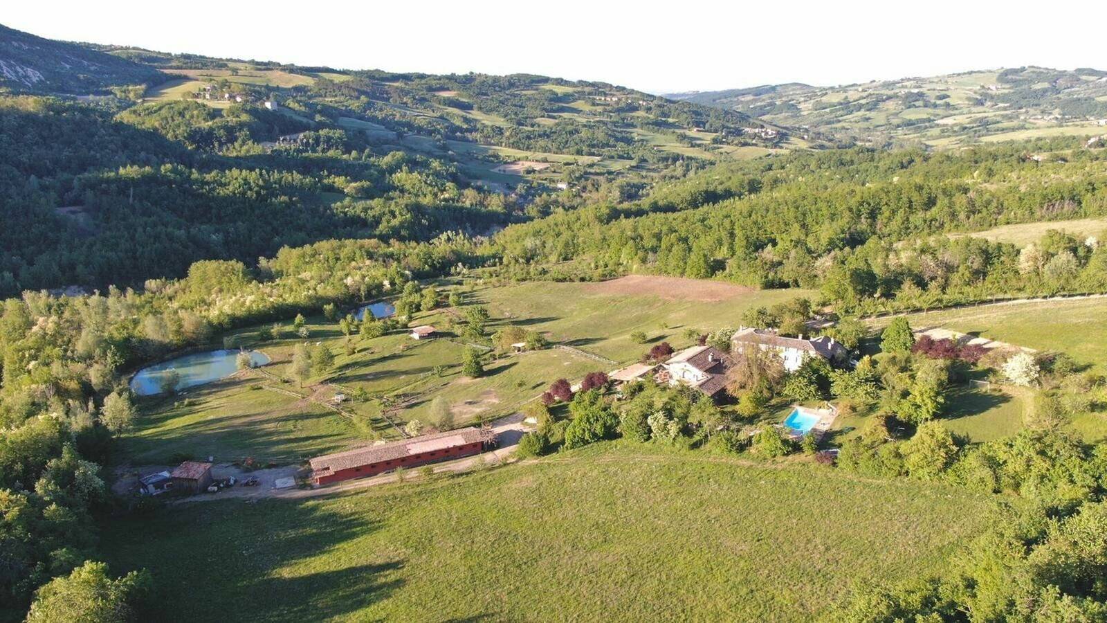 La Cenerara - Countryside Villa in Lugagnano Val D'Arda, Provincia di Piacenza