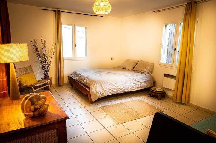 Location de vacances pour 8 personnes, avec jardin à Volx - 2