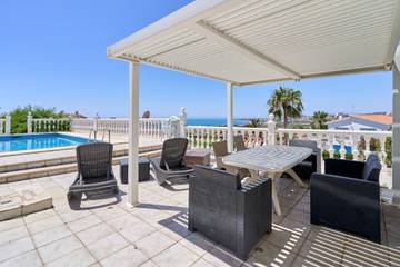 Casa De Vacaciones para 6 Personas en Caleta de Vélez, Vélez-Málaga, Foto 2