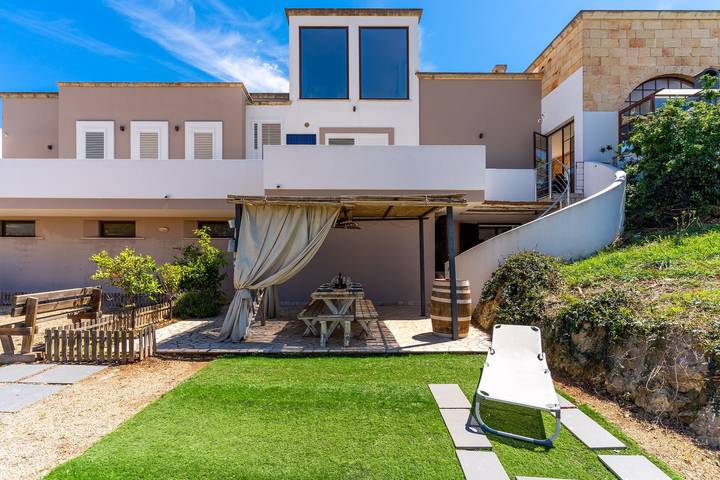Location de vacances pour 6 personnes, avec Jardin à Gallipoli