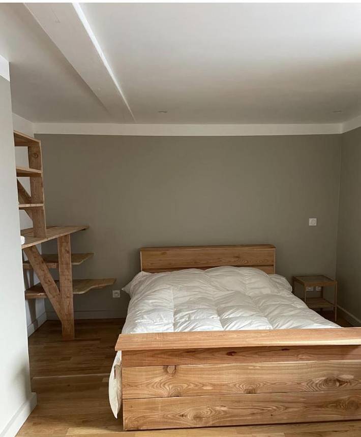 Location de vacances pour 16 personnes, avec jardin ainsi que vue et vue sur le lac, adapté aux familles à Réal - 3