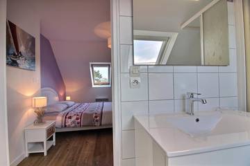 Gîte pour 2 Personnes dans Plougrescant, Cotes-d'Armor, Photo 4