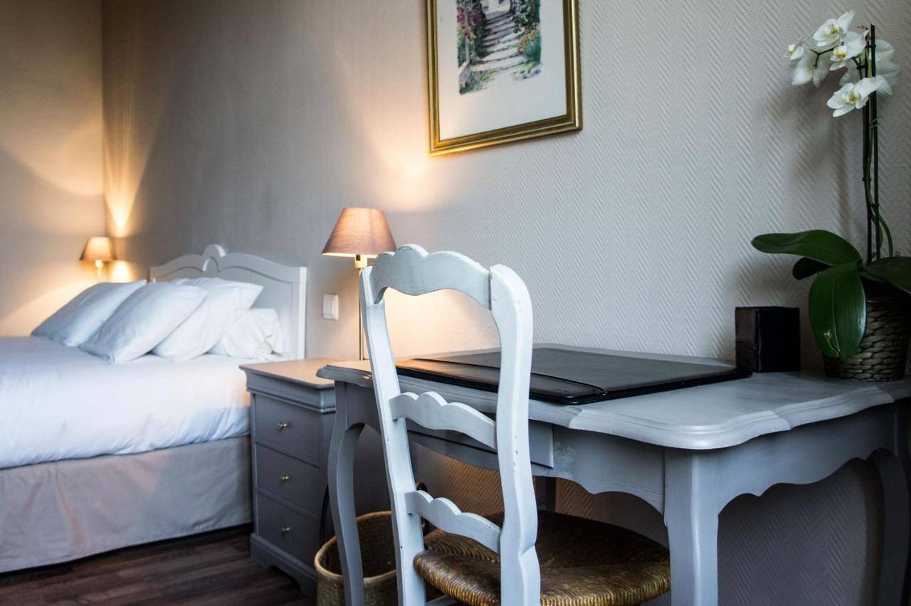 Hotel De France - Hôtel de charme en Provence in Saint-Maximin-la-Sainte-Baume, Région de Brignoles