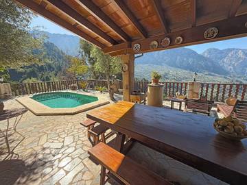 Villa in Fornalutx, Serra de Tramuntana für 6 