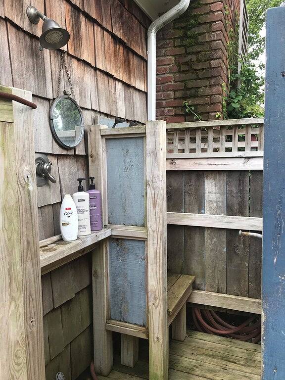 Vacation rental for 8 people, with terrace and yard in Nassau County