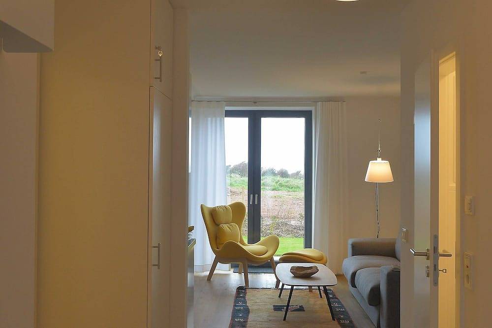 Hel lejlighed, Ferielejlighed for 4 personer med terrasse in Helgoland