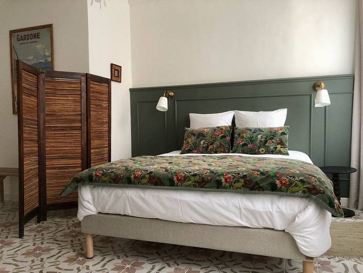 Chambre d’hôte pour 3 personnes, avec jardin à Barjols