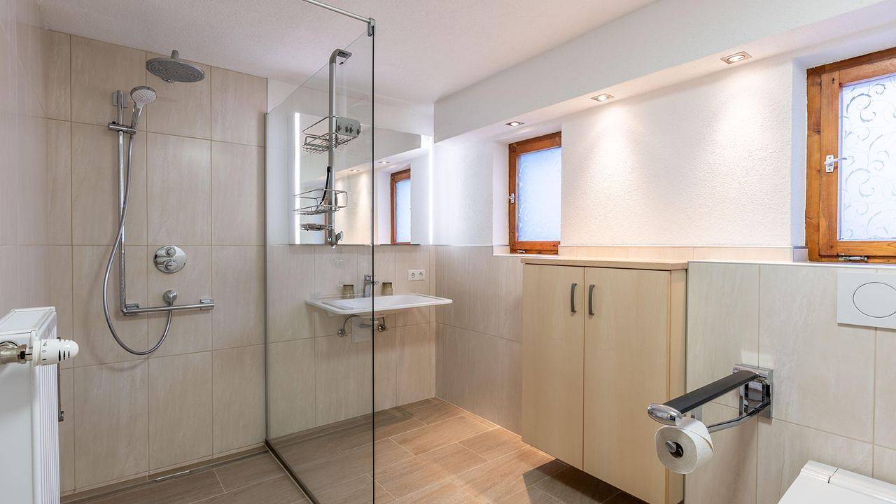Ganze Ferienwohnung, Ferienwohnung für 4 Personen (75 m²) in Flirsch am Arlberg in Flirsch, Arlberg