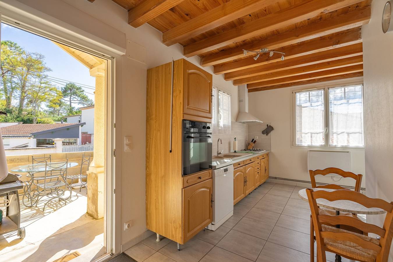 Ganze Wohnung, Helles Appartement 300 m vom Strand entfernt in Ronce-les-Bains, La Tremblade