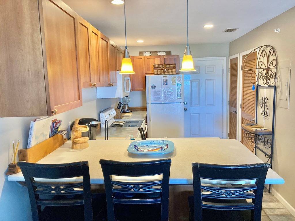 Ganze Wohnung, Familienfreundliche und ruhige Riverside Condo mit Pool, Bootsrutsche und Angelpier in Perdido Key, Escambia County