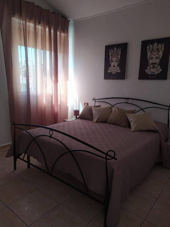 Ferienhaus für 2 Personen, mit Ausblick und Garten sowie Terrasse in Syrakus - 4