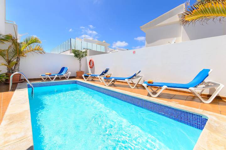 Villa pour 4 personnes, avec balcon à Puerto del Carmen - 2