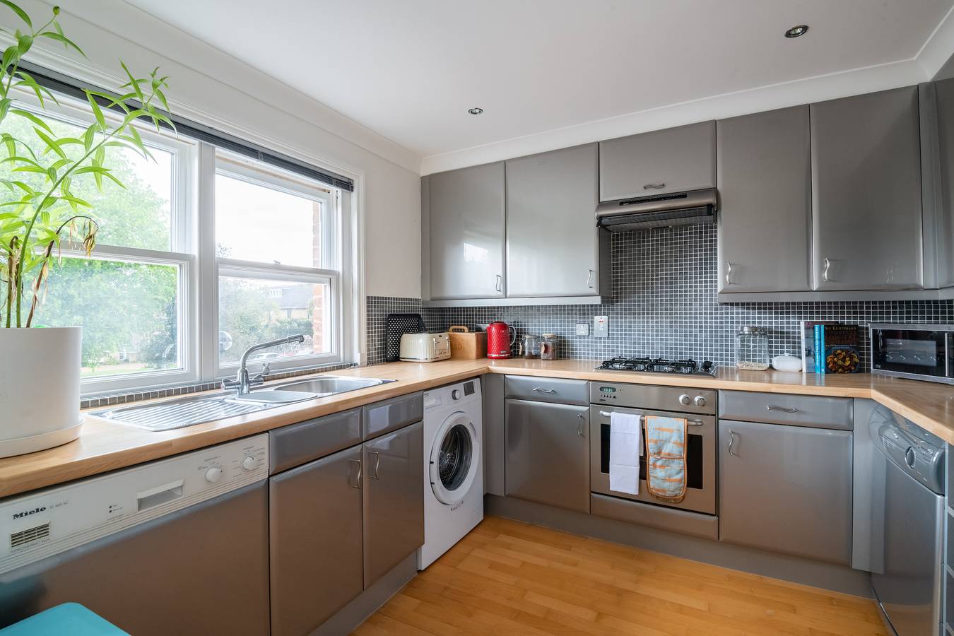 Entire apartment, Putney Perfection in Wandsworth, London