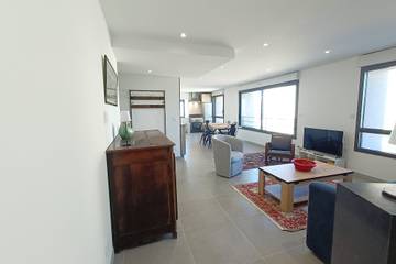 Gîte pour 6 personnes, avec balcon dans Office De Tourisme Des Albiez