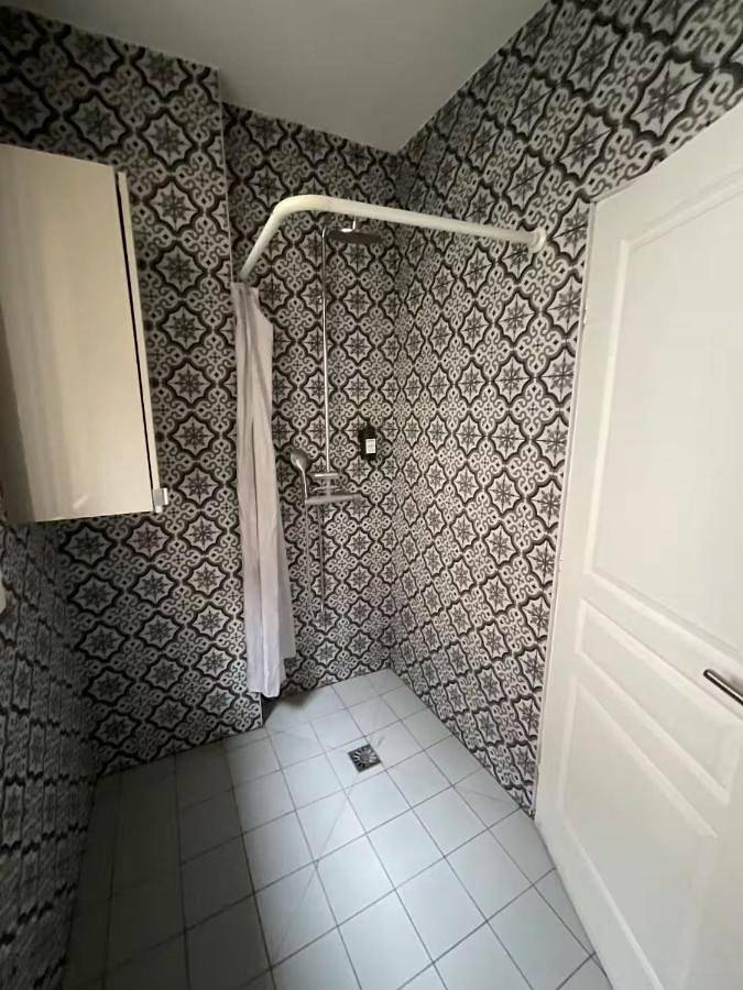 Gîte pour 2 personnes, avec terrasse et vue à Vanves - 3