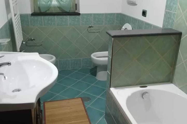 Ferienwohnung für 5 Personen, mit Garten und Balkon in Paestum - 4