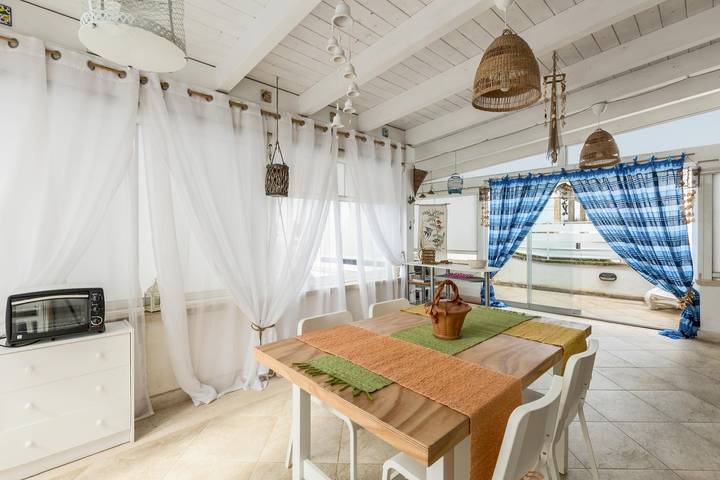 Casa de huéspuedes para 4 personas con balcón in Orange Sun, Porto Cesareo