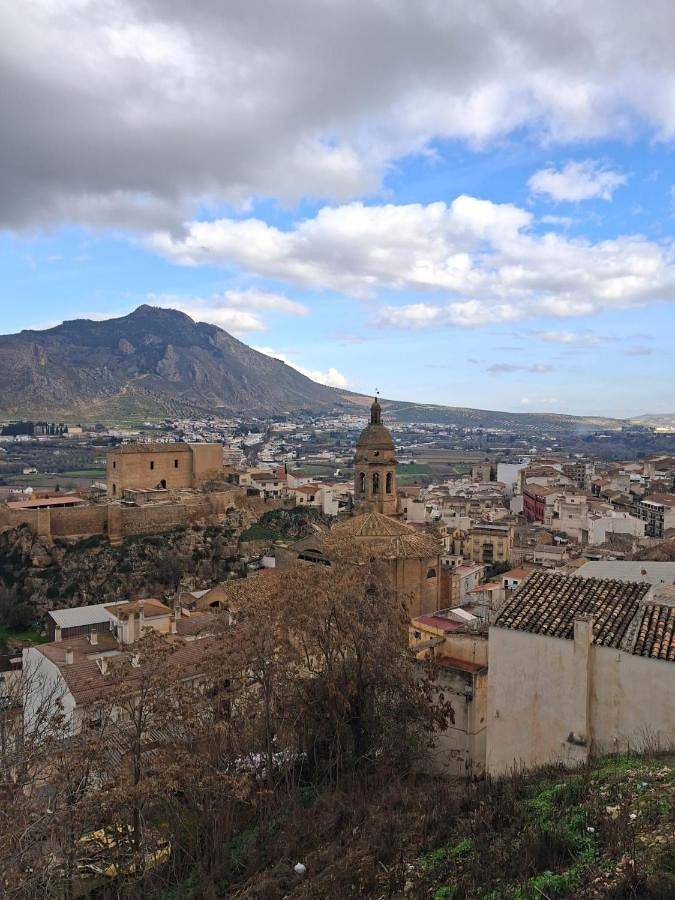 Casa de vacaciones para 6 personas, con Balcón y Jacuzzi además de Terraza y Jardín en Loja - 3