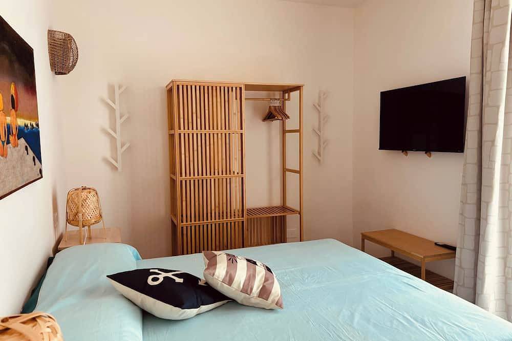 Ganze Wohnung, Apartment mit 1 Schlafzimmer, Meerblick und Terrasse in Favignana Stadt, Favignana