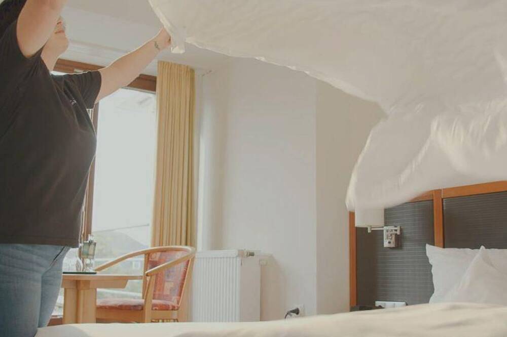 Doppelzimmer Standard, Dusche oder Bad, Wc - Hotel am Schloss in Aurich, Landkreis Aurich