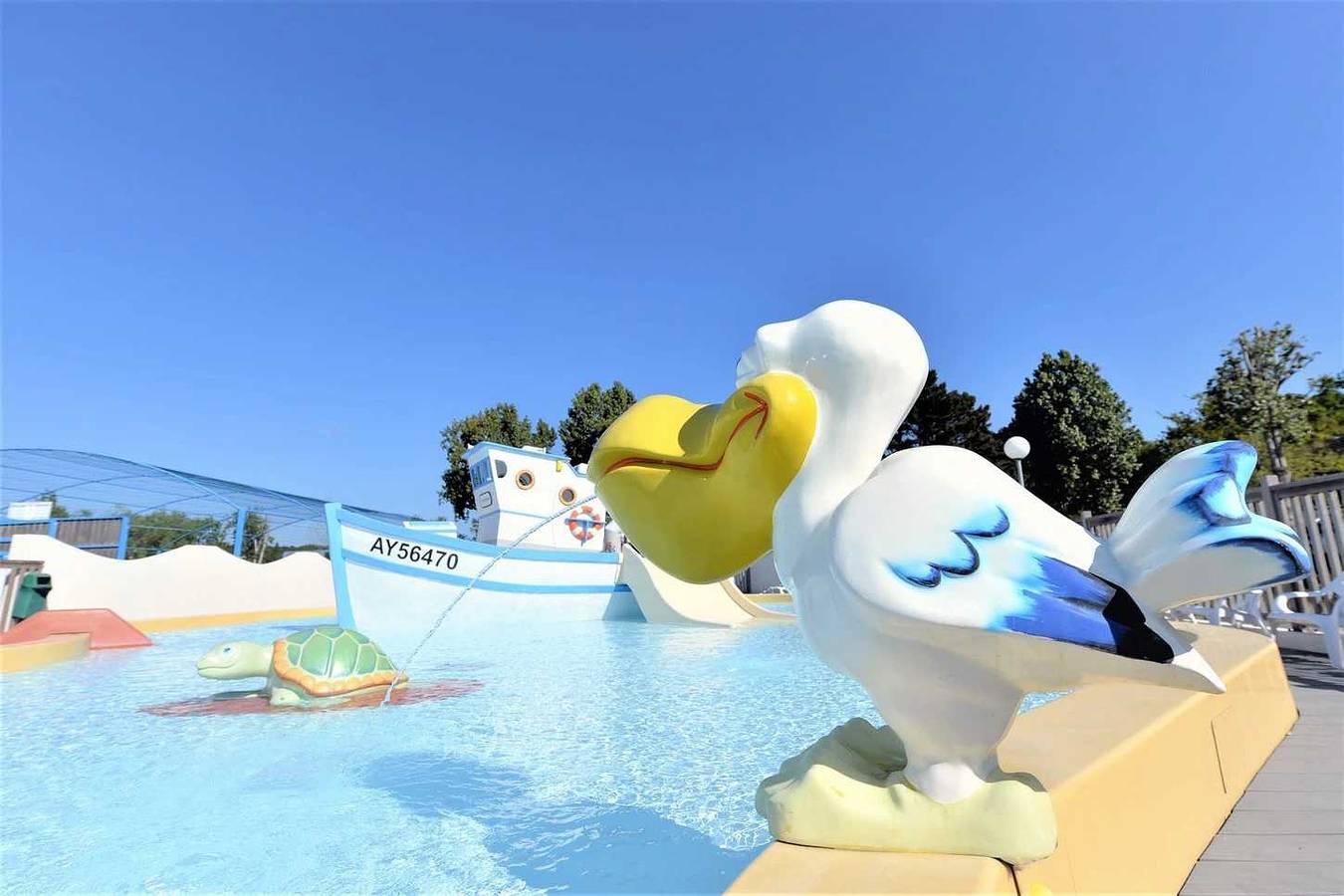 Camping 4 étoiles - Piscine  - eeiaef in La Trinité-sur-Mer, Côte des Mégalithes