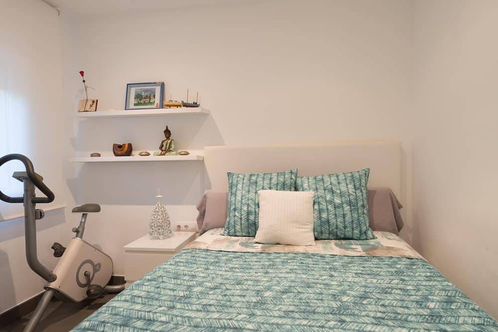 Entire apartment, Vilanovaapartments. Wonderful flat, spectacular view in front of the sea! in Vilanova i la Geltrú, Garraf