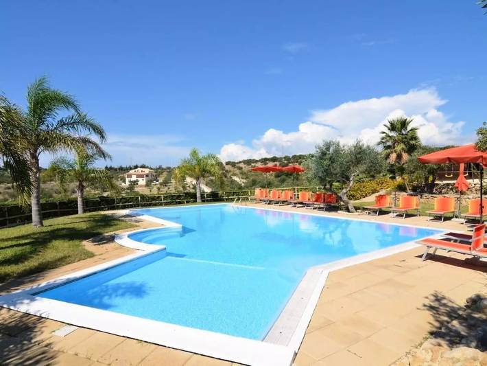 Appartement de vacances pour 4 personnes, avec jardin et piscine - 1