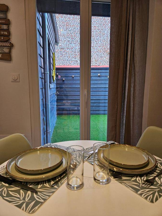 Gîte pour 2 personnes, avec terrasse et jardin, animaux acceptés à Béthune - 3