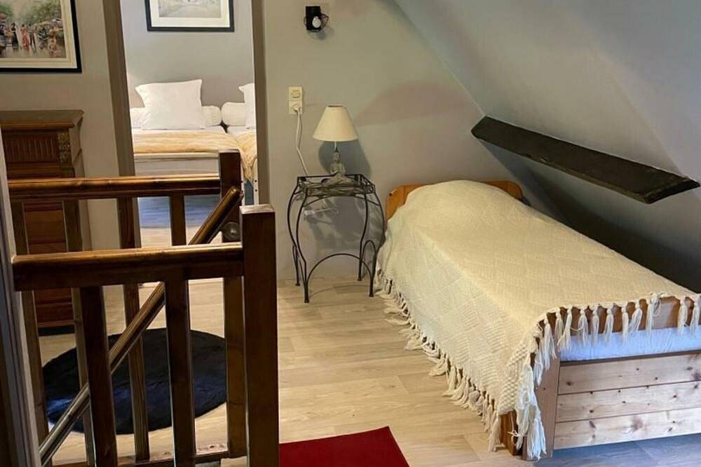 Superbe maison normande avec cheminée et jardin, proche de l'étang - 4 pers, 75m² in Jullouville, Côte de la Déroute