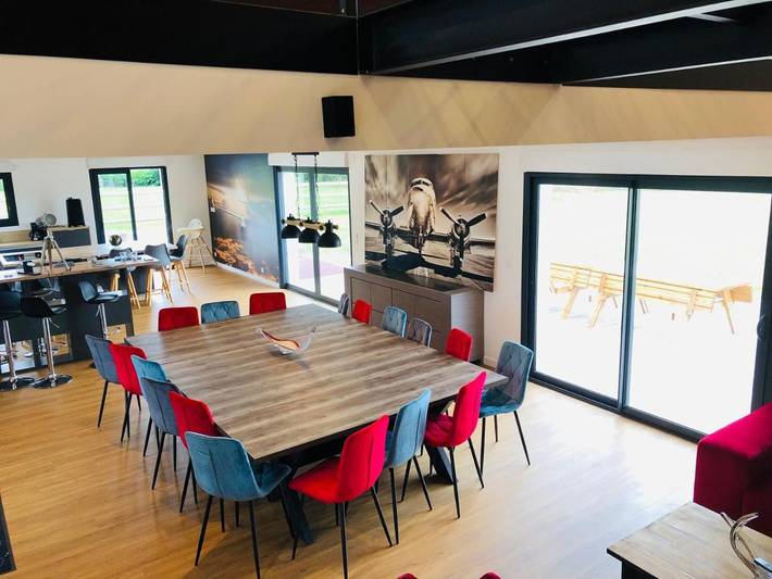 Villa pour 25 personnes, avec jardin et jacuzzi