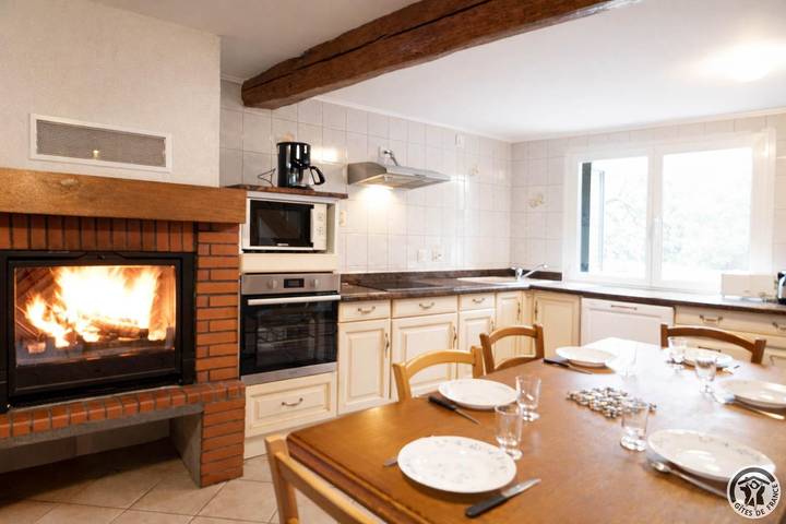 Gîte pour 6 personnes dans Bouan