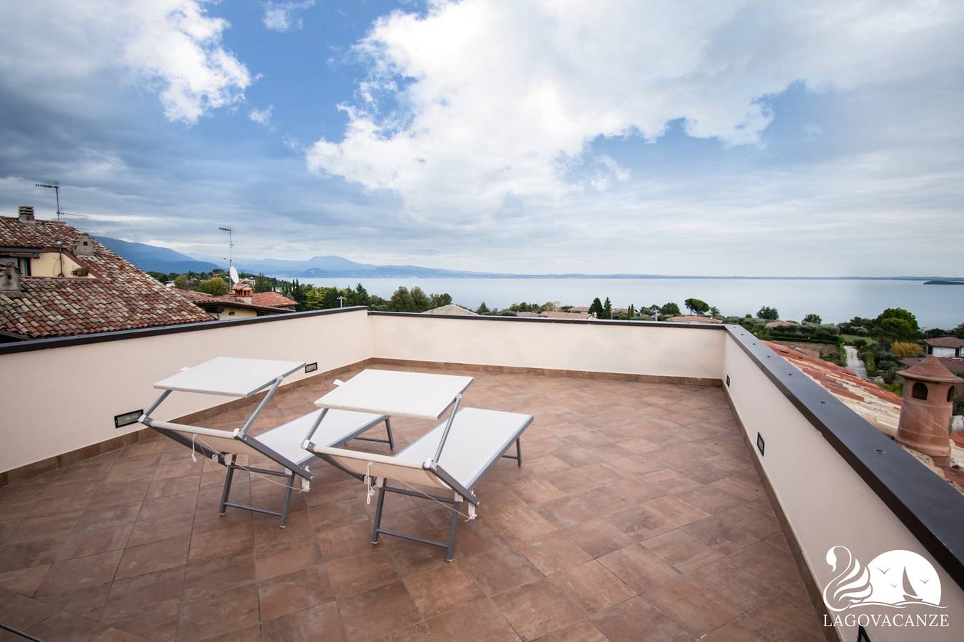 Apartamento entero, Luxus Gardoncino - La Terrazza sul Lago in Manerba del Garda, Montañas Garda