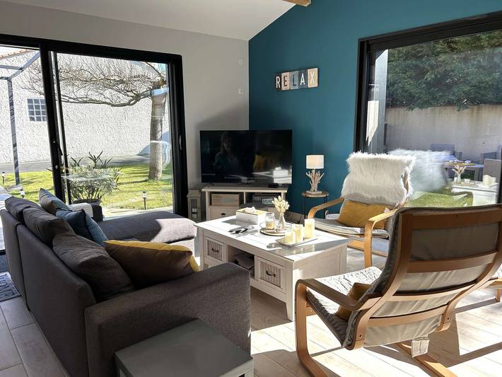 Location de vacances pour 8 personnes, avec terrasse à Brem-sur-Mer - 2