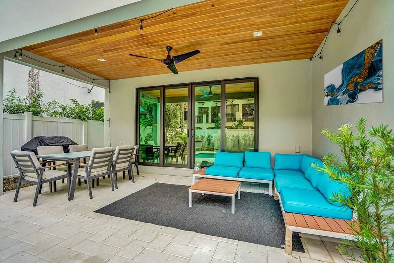 4Br w htd Pool Walk to Las Olas 5mins to Beach in Fort Lauderdale, Broward County