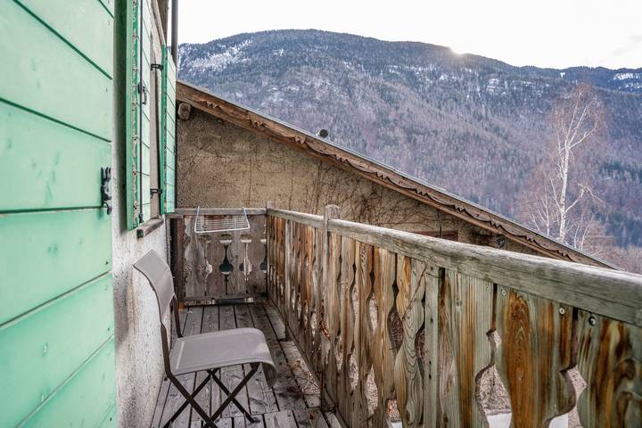Appartamento intero, Appartamento 'Appartamento Moti' con vista sulle montagne, giardino in comune e balcone in Caldes, Gruppo Ortles-Cevedale