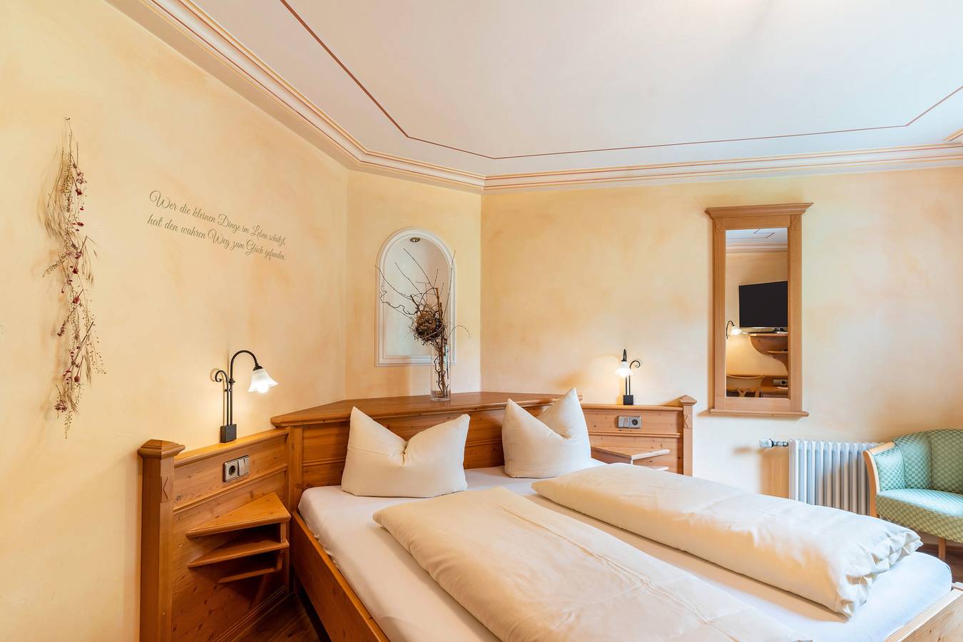 Landhauszimmer 'Wachtelnest' mit Bergblick und Wlan in Bühlertal, Mittlerer Schwarzwald