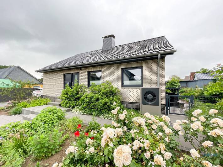 Ferienhaus für 8 Personen, mit Balkon und Terrasse