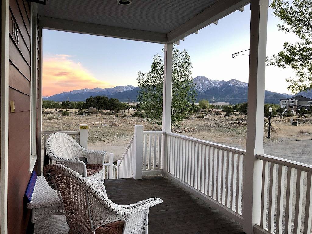 Beste Lage in Bv, The Red Farmhouse in S. Main heißt Sie willkommen !!! in Buena Vista, Chaffee County