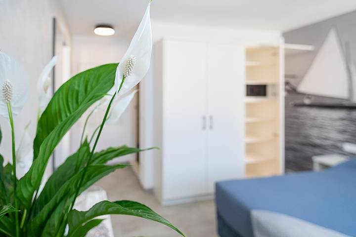 Ganze Wohnung, Regarda - Baur Suite 2 Design Wohnung in Bardolino Zentrum in Spiaggia Punta Cornicello (Bardolino), Bardolino