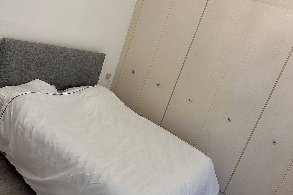 5 minutes drive to bolton stadium!! Family sized house with slit of space  in Westhoughton, Bolton (desambiguación)