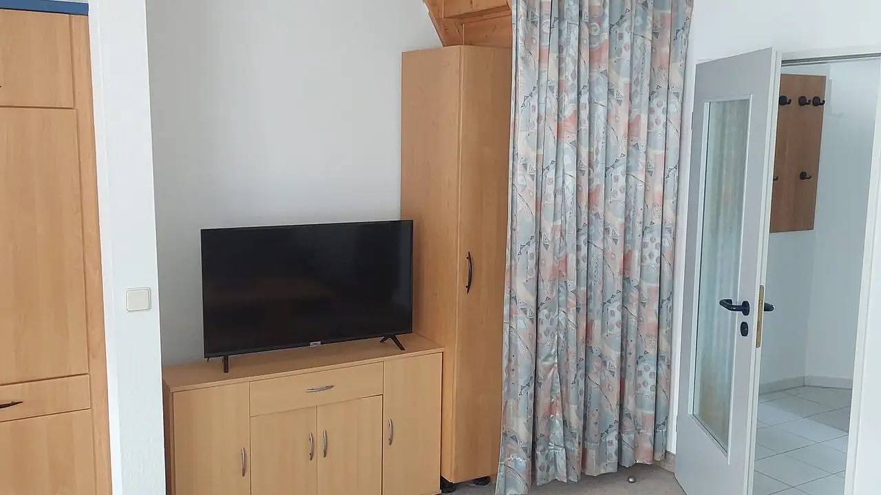 Entire holiday apartment, Ferienwohnung für 8 Personen (65 m²) in Binz (Ostseebad) in Ostseebad Binz, Binz