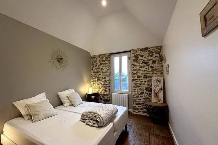 Location de vacances pour 12 personnes, avec jardin et jacuzzi dans Vallons-de-l'Erdre - 3