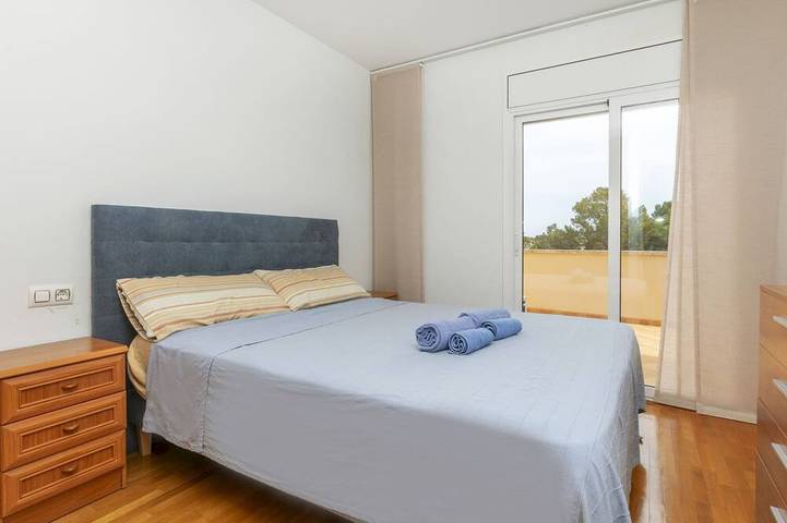 Ferienhaus für 8 Personen, mit Terrasse und Pool in Miami Playa - 4