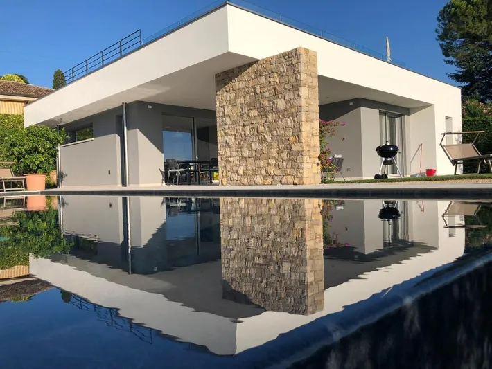 Holiday home for 4 people, with pool and lake view as well as view and garden - 1